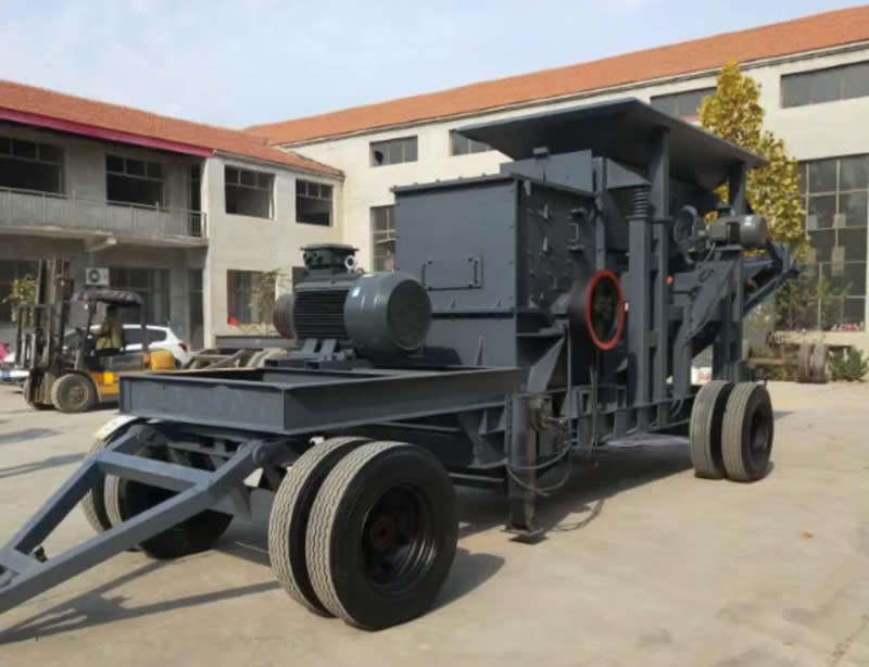 小型流動(dòng)破碎機(jī)