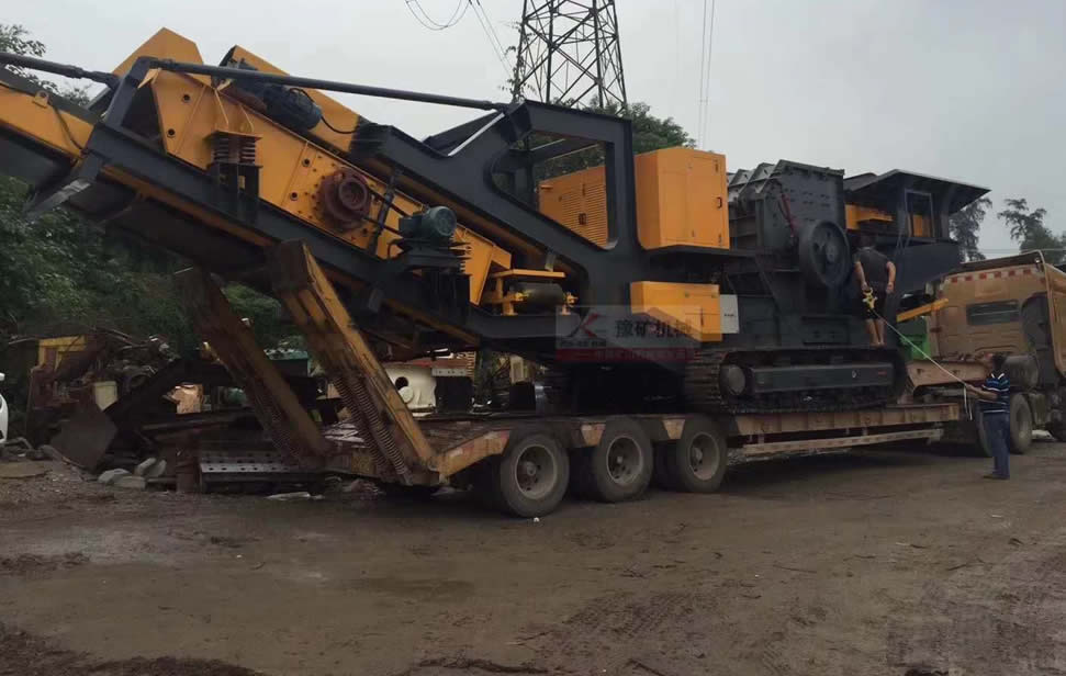 反擊破移動(dòng)破碎站